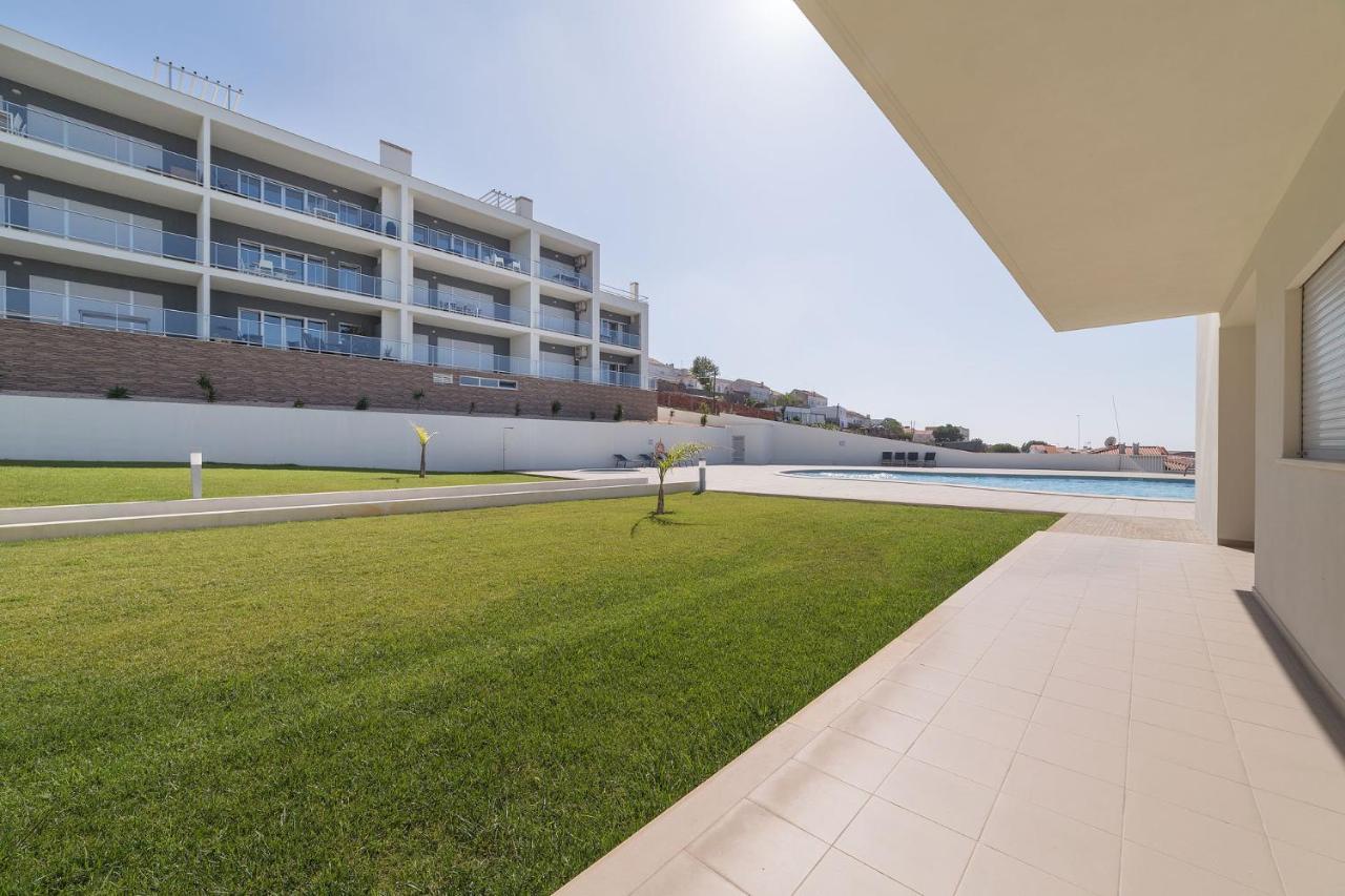 Muralha 2 - Holiday Apartments - By Sch Nazaré Exterior foto